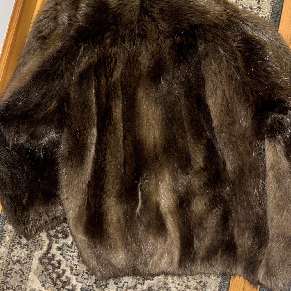 Classic Brown Teddy Fur Jacket - Women's Coat - Picture 5 of 7